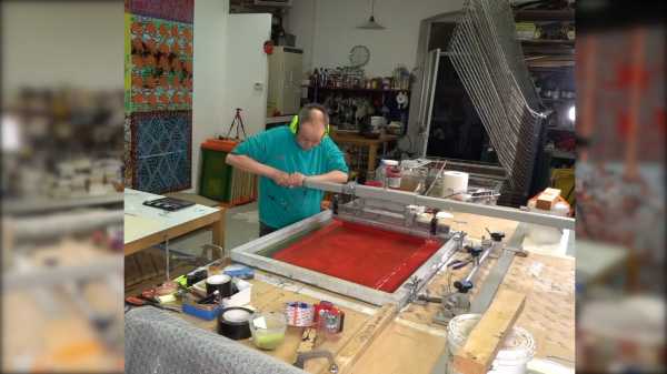 Artiste Jen-pierre sergent, Portrait-Video #194 | screen-printing the Karma-Kali, Sexual Dreams & Paradoxes series