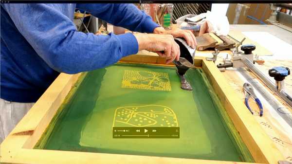 Jean-Pierre sergent, Portrait of the artist screen-printing the 'Shakti-Yoni: Ecstatic Cosmic Dances' Series #36