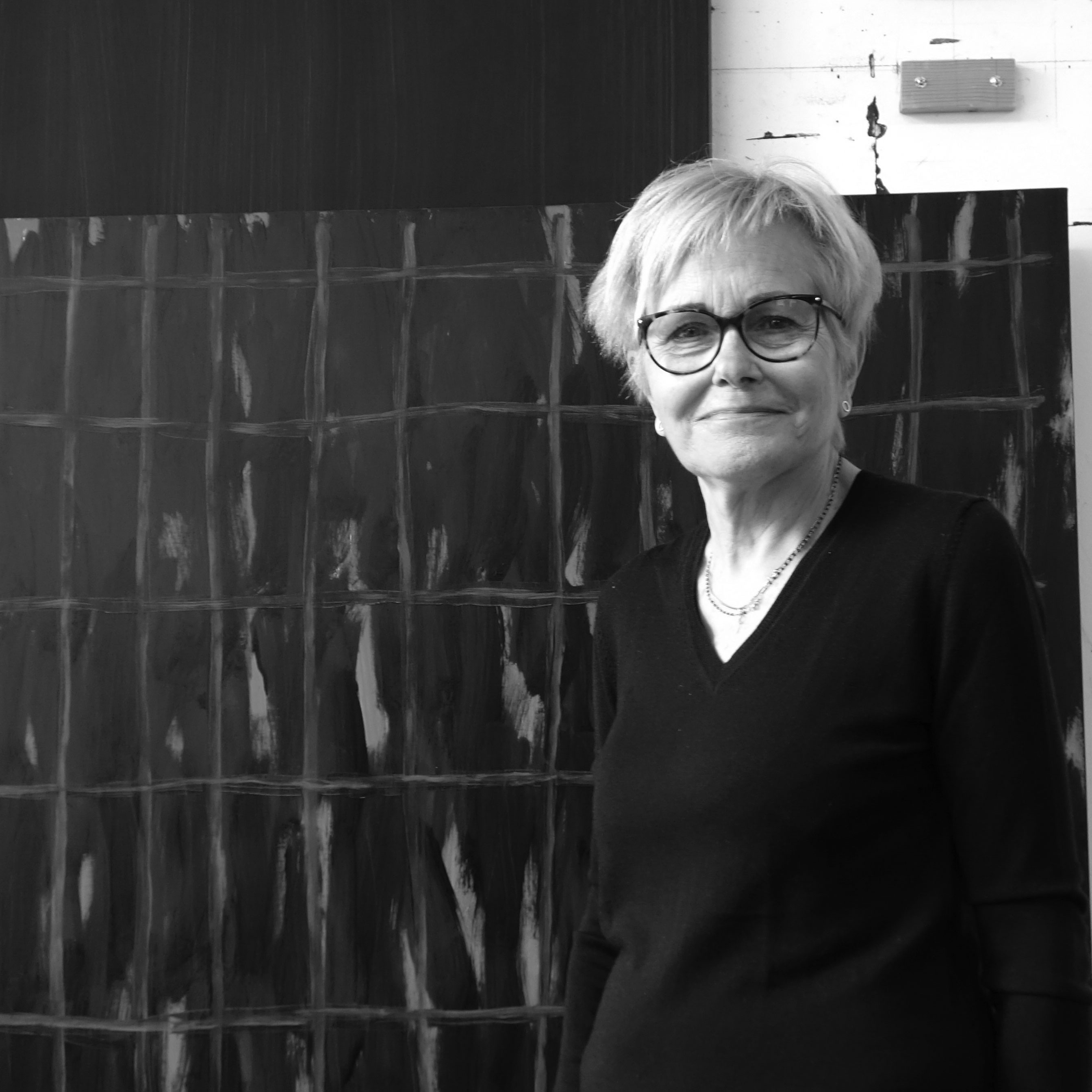 BARBARA DASNOY